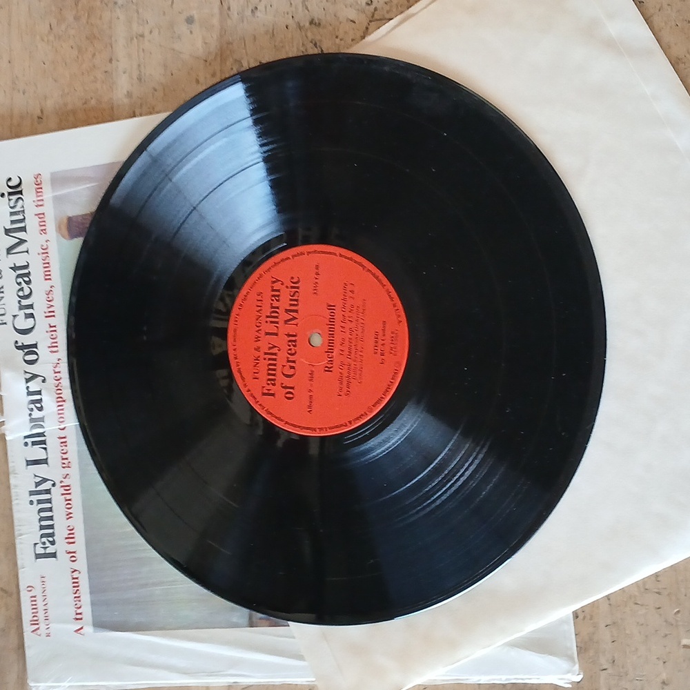 1966 Rachmaninoff Family Library - Picture 4 of 6